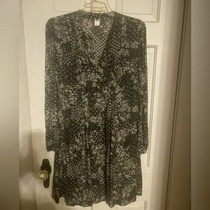 Old Navy women’s dress